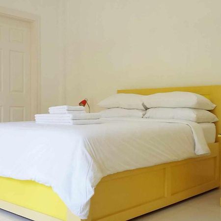 Bohol White House Bed & Breakfast Lila Bagian luar foto