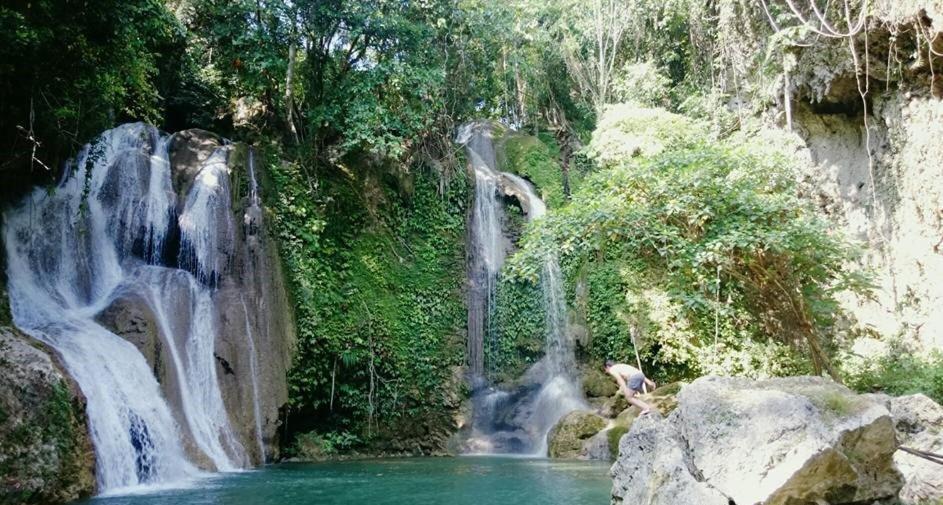 Bohol White House Bed & Breakfast Lila Bagian luar foto