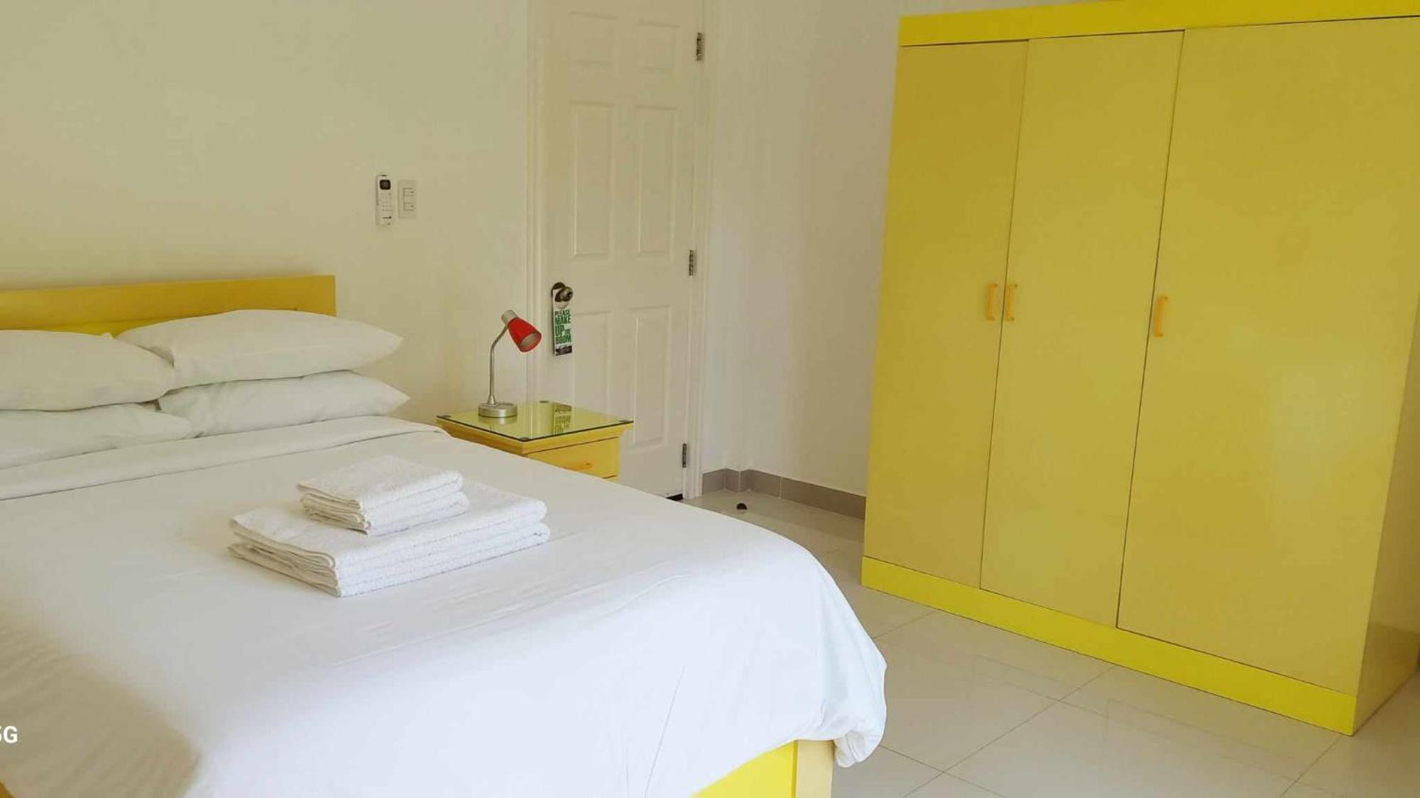 Bohol White House Bed & Breakfast Lila Bagian luar foto