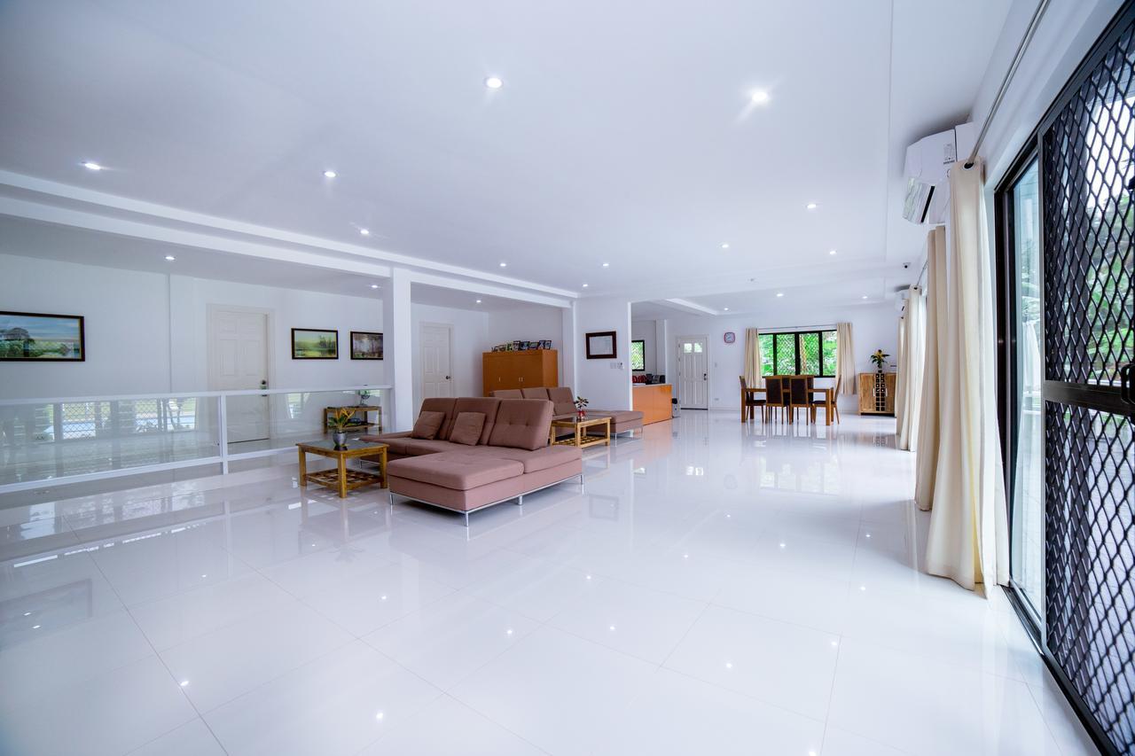 Bohol White House Bed & Breakfast Lila Bagian luar foto