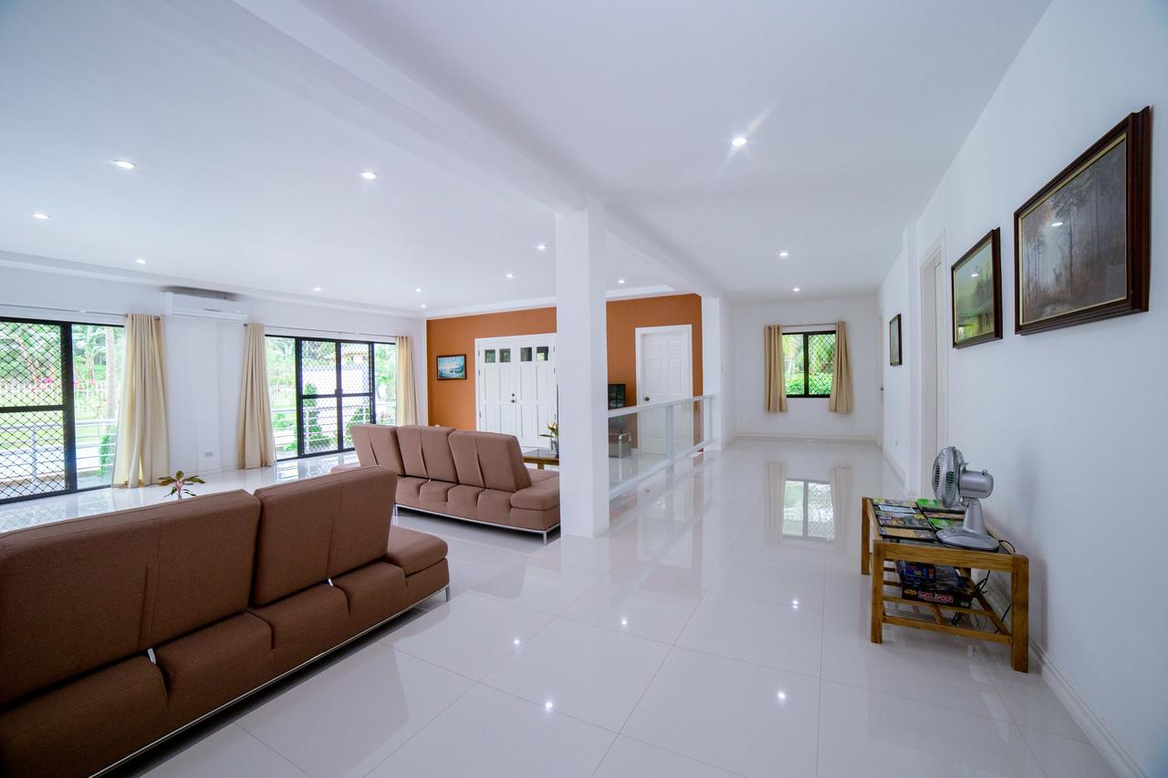 Bohol White House Bed & Breakfast Lila Bagian luar foto